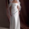 Asteria Draped Chiffon Veil - Ivory